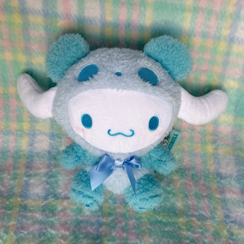 SANRIO Cinnamoroll Sitting Plush 11.8" Blue Panda Costume Round1 Exclusive (NWT)